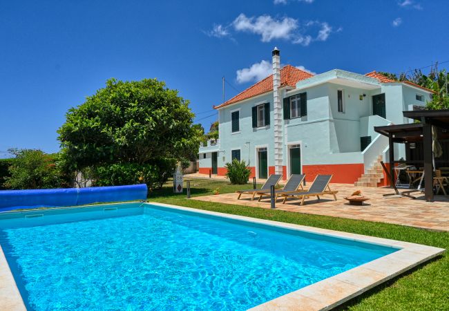 Villa en Arco da Calheta - Villa Santa Madalena, a Home in Madeira