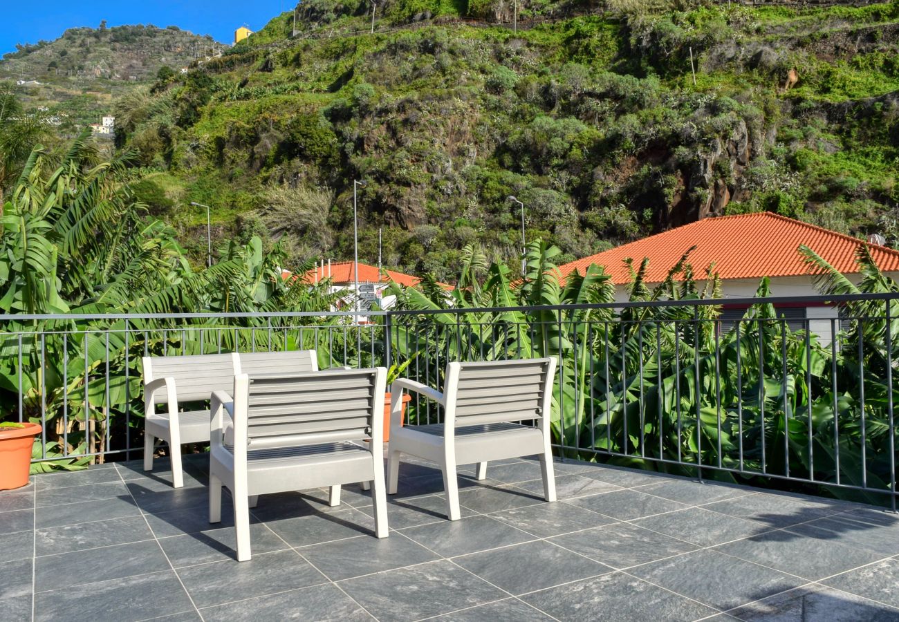 Apartamento en Tabua - Casa da Praia, a Home in Madeira