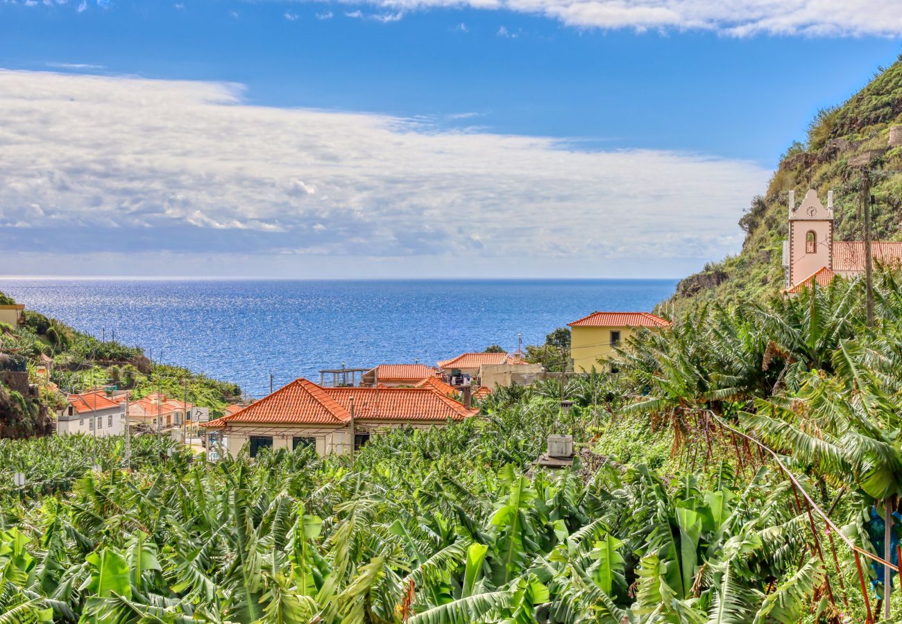 Apartamento en Tabua - Casa da Praia, a Home in Madeira