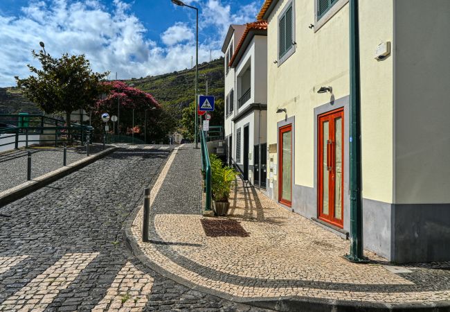 Estudio en Machico - Largo dos Milagres, a Home in Madeira