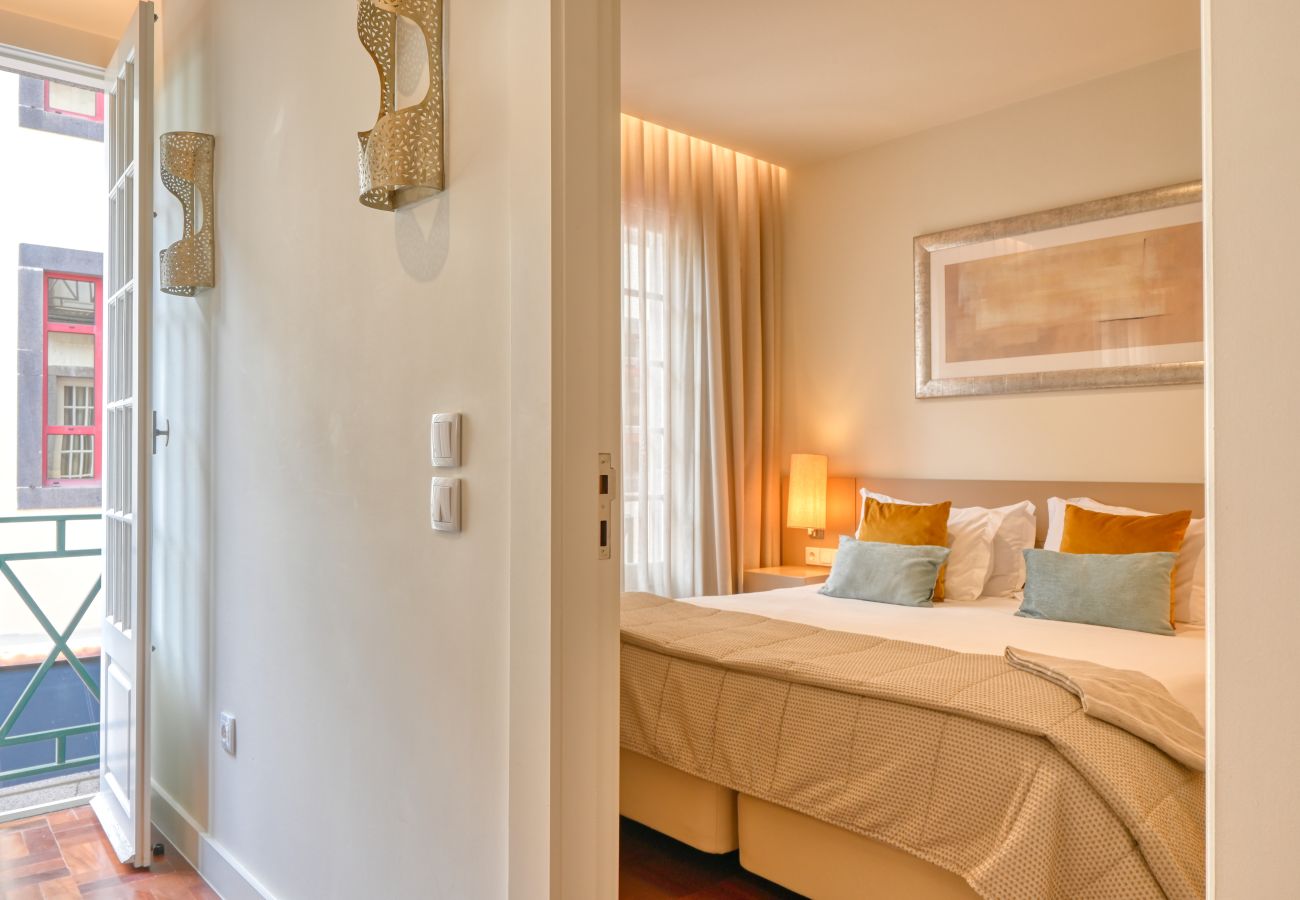 Apartamento en Funchal - Colombo Square, a Home in Madeira