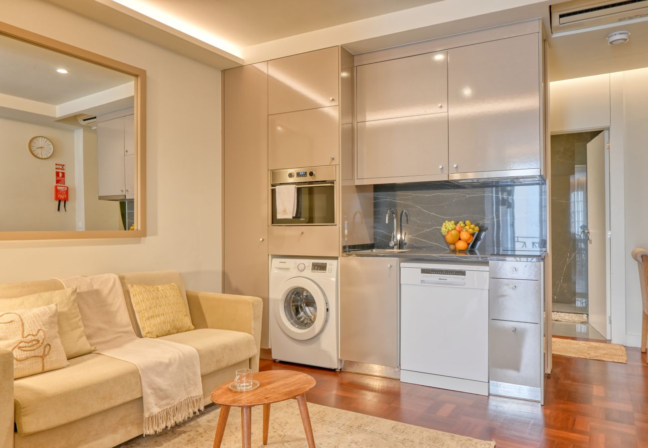 Apartamento en Funchal - Colombo Square, a Home in Madeira