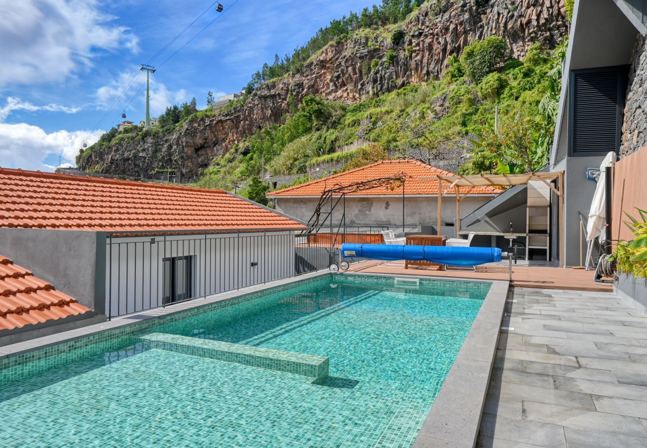 Villa en Funchal - Valley House, a Home in Madeira