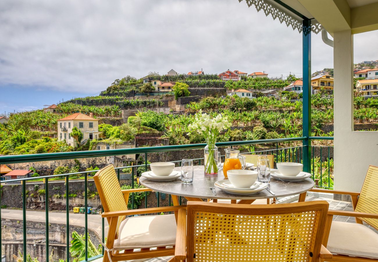 Apartamento en Ponta do Sol - Freitas Paradise, a Home in Madeira