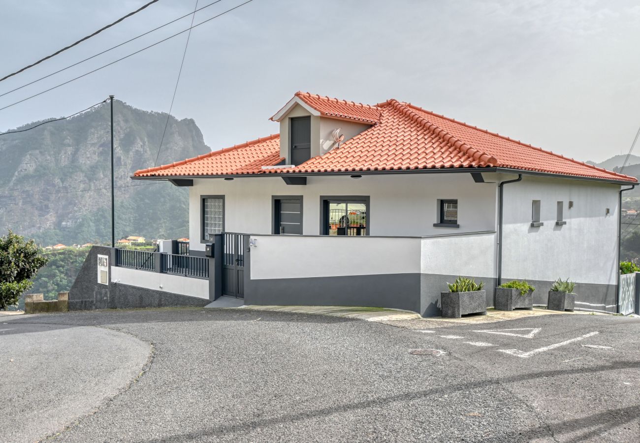 Apartamento en Faial - Casa dos Anjos, a Home in Madeira
