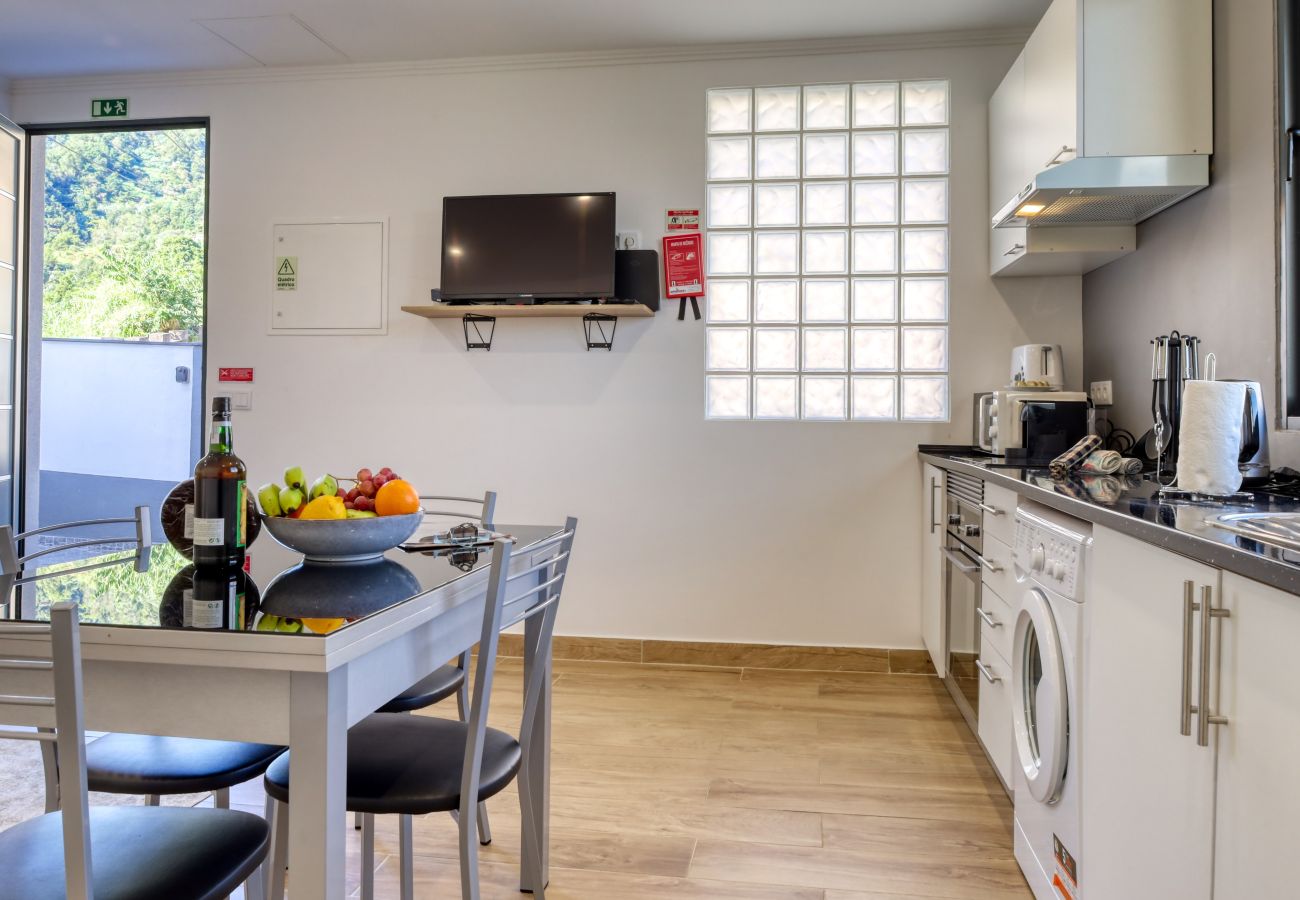 Apartamento en Faial - Casa dos Anjos, a Home in Madeira