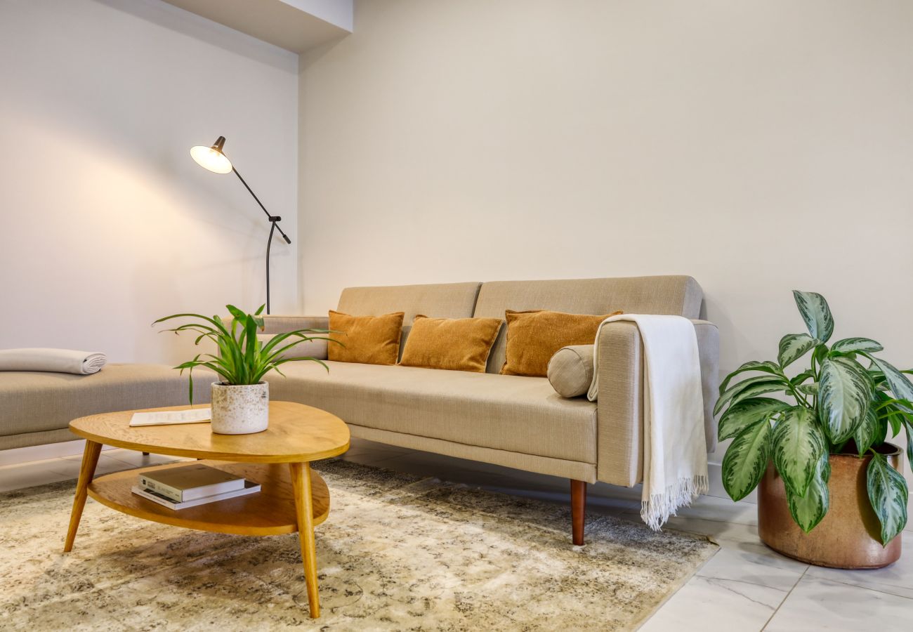 Apartamento en Funchal - Beco Santa Emilia 4O, a Home in Madeira