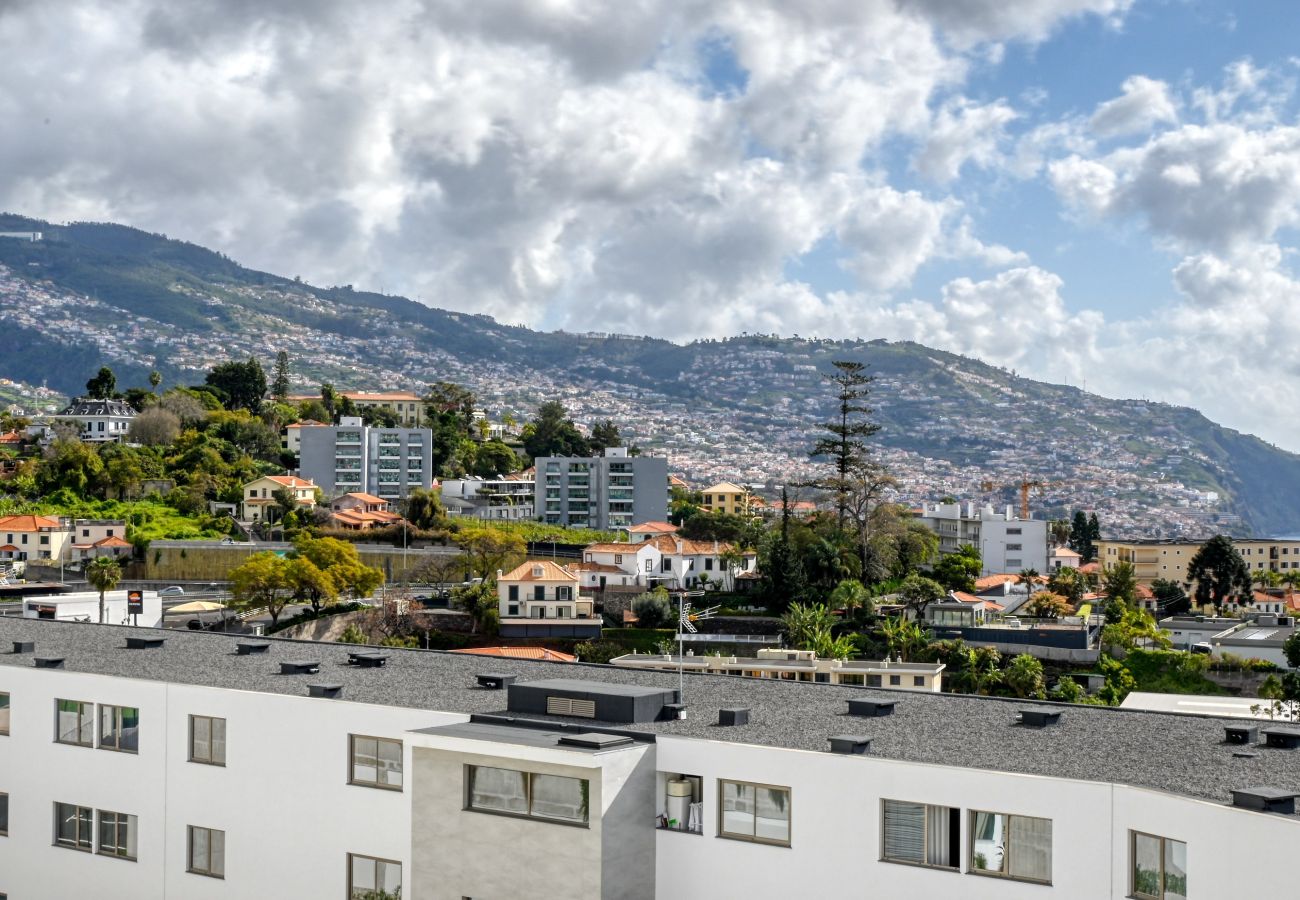 Apartamento en Funchal - The Place by Nicolene, a Home in Madeira