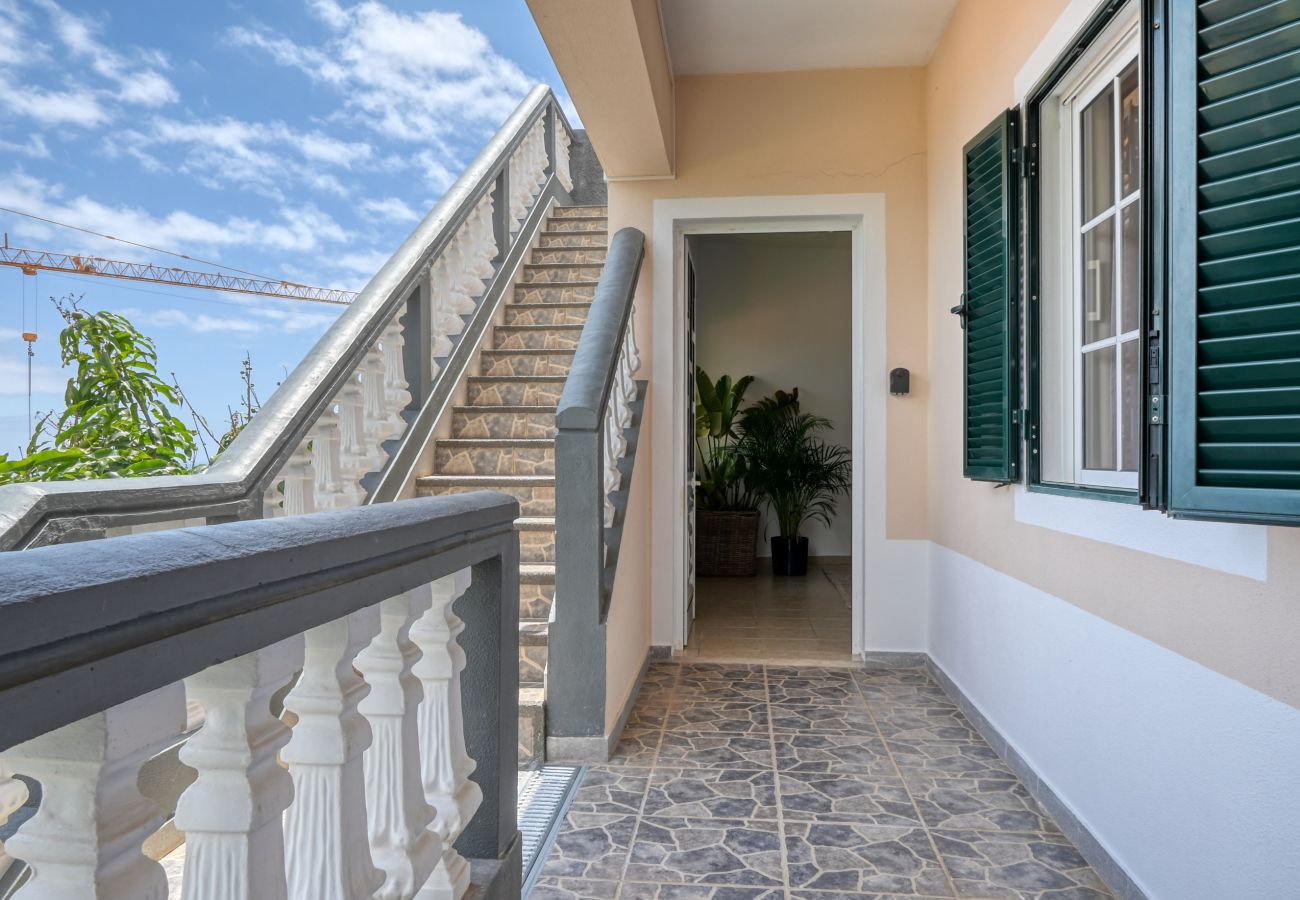 Apartamento en Calheta - Vale dos Amores, a Home in Madeira