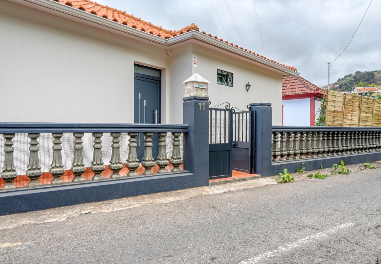 Apartamento en Ponta do Sol - Clarisses House I, a Home in Madeira