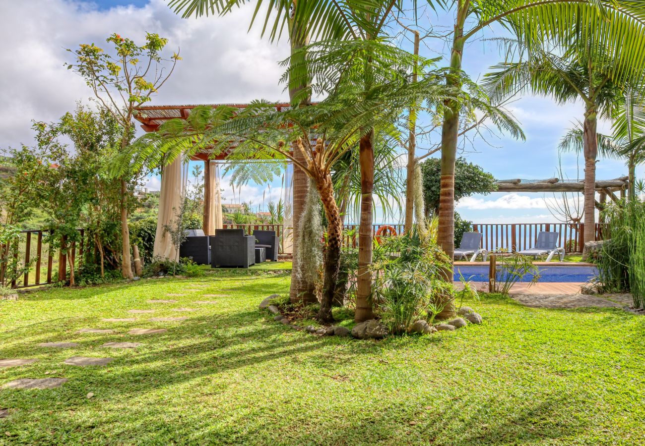 Villa en Calheta - Ricardo House, a Home in Madeira