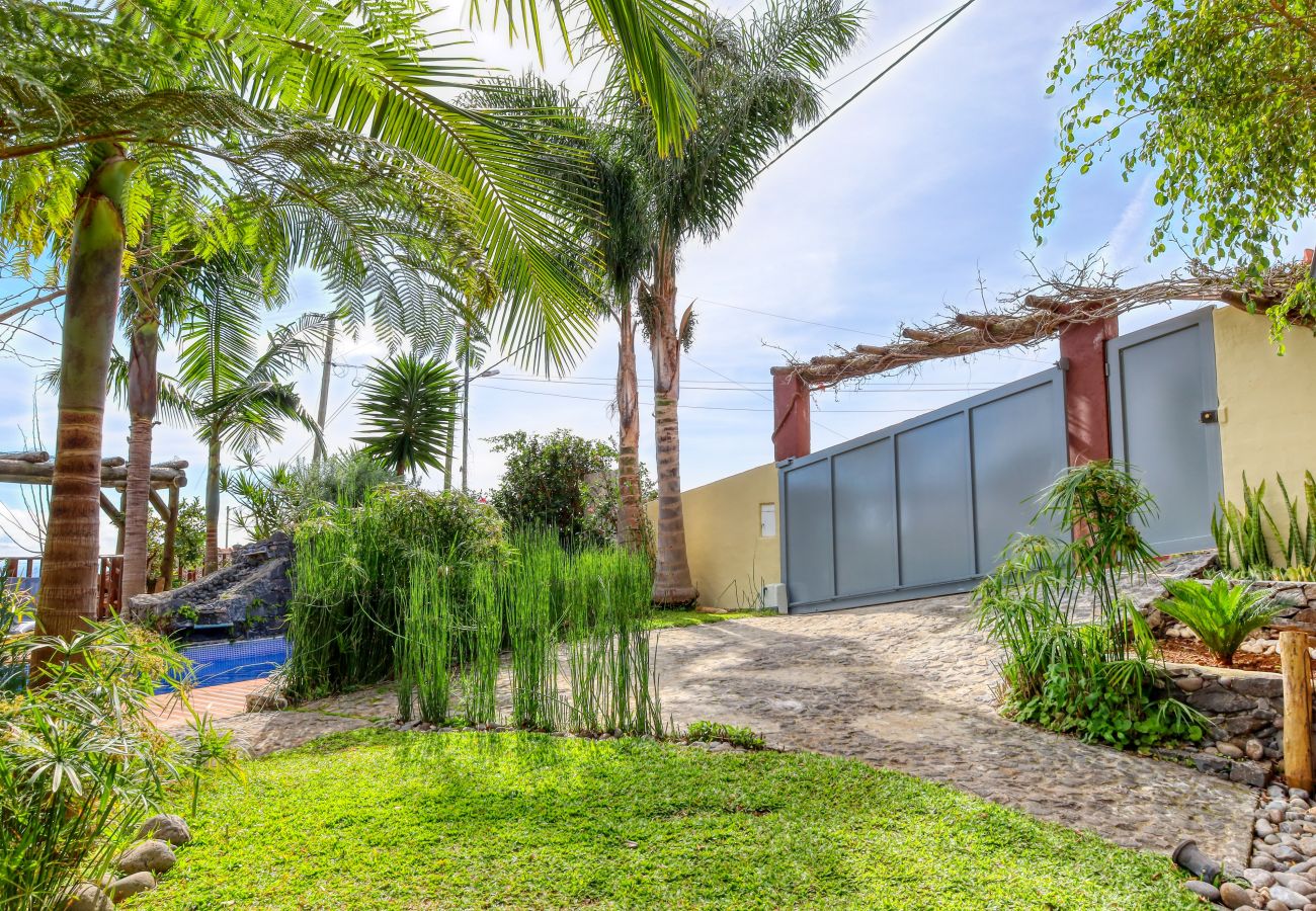 Villa en Calheta - Ricardo House, a Home in Madeira