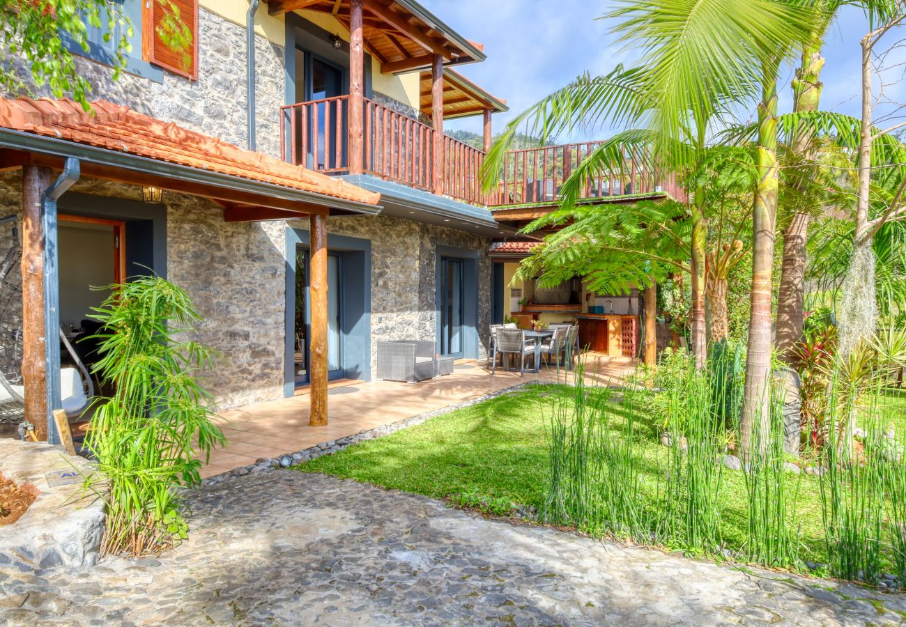 Villa en Calheta - Ricardo House, a Home in Madeira