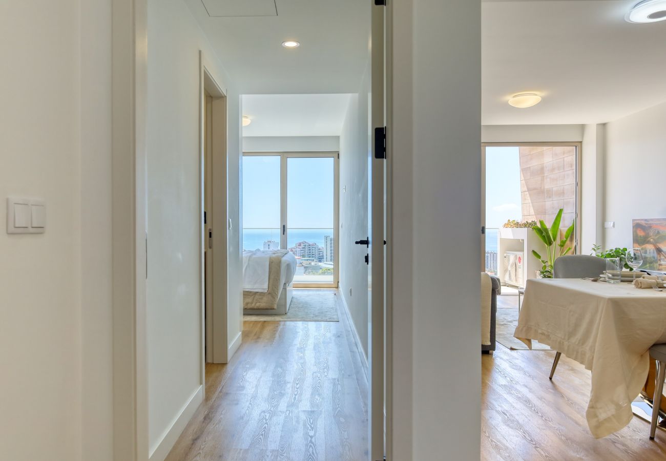 Apartamento en Funchal - The Place Funchal View, a Home in Madeira