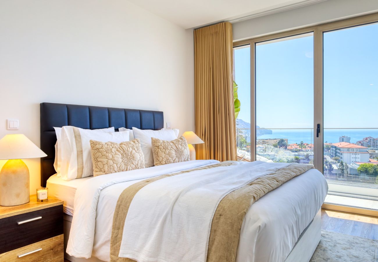 Apartamento en Funchal - The Place Funchal View, a Home in Madeira