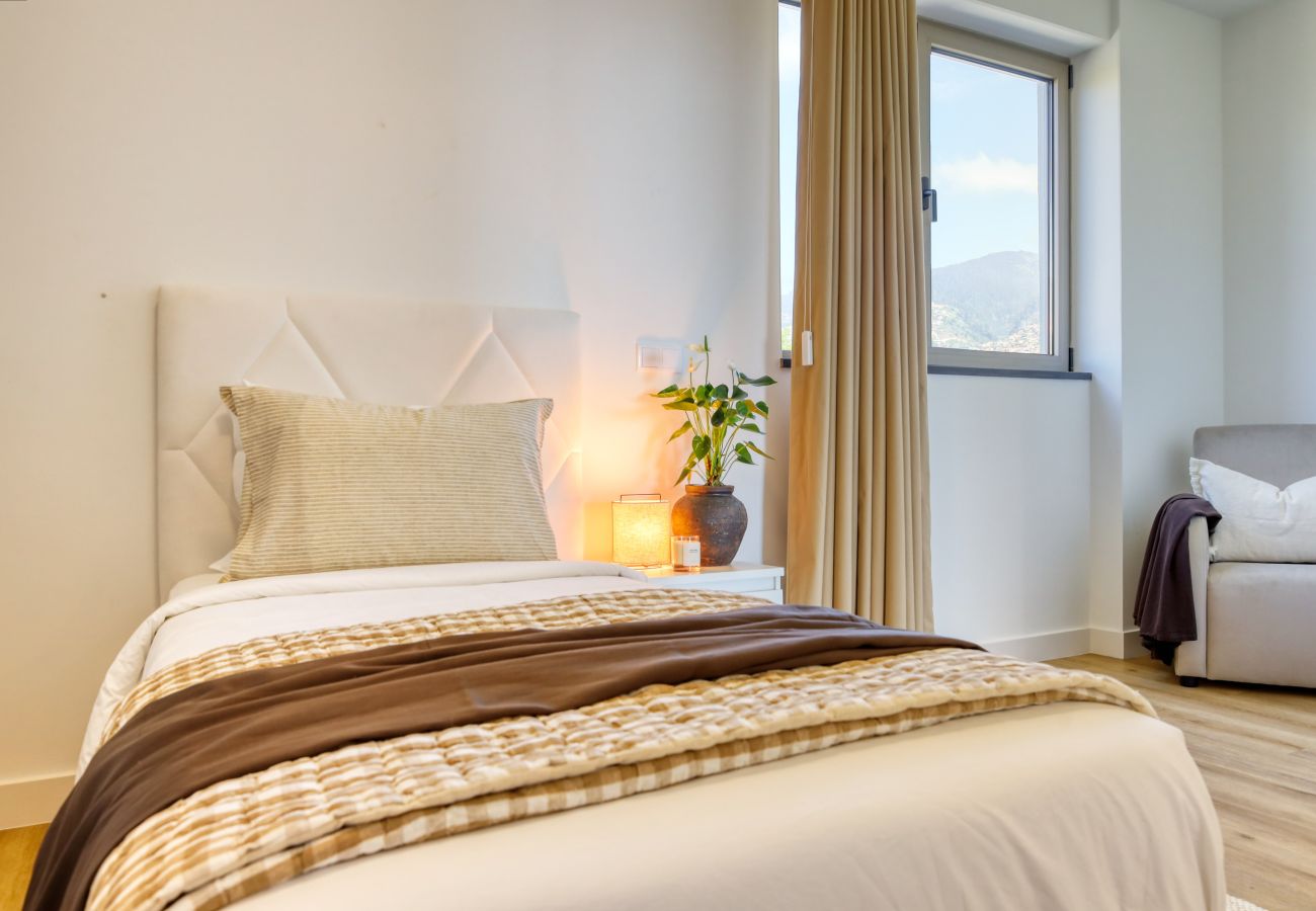 Apartamento en Funchal - The Place Funchal View, a Home in Madeira