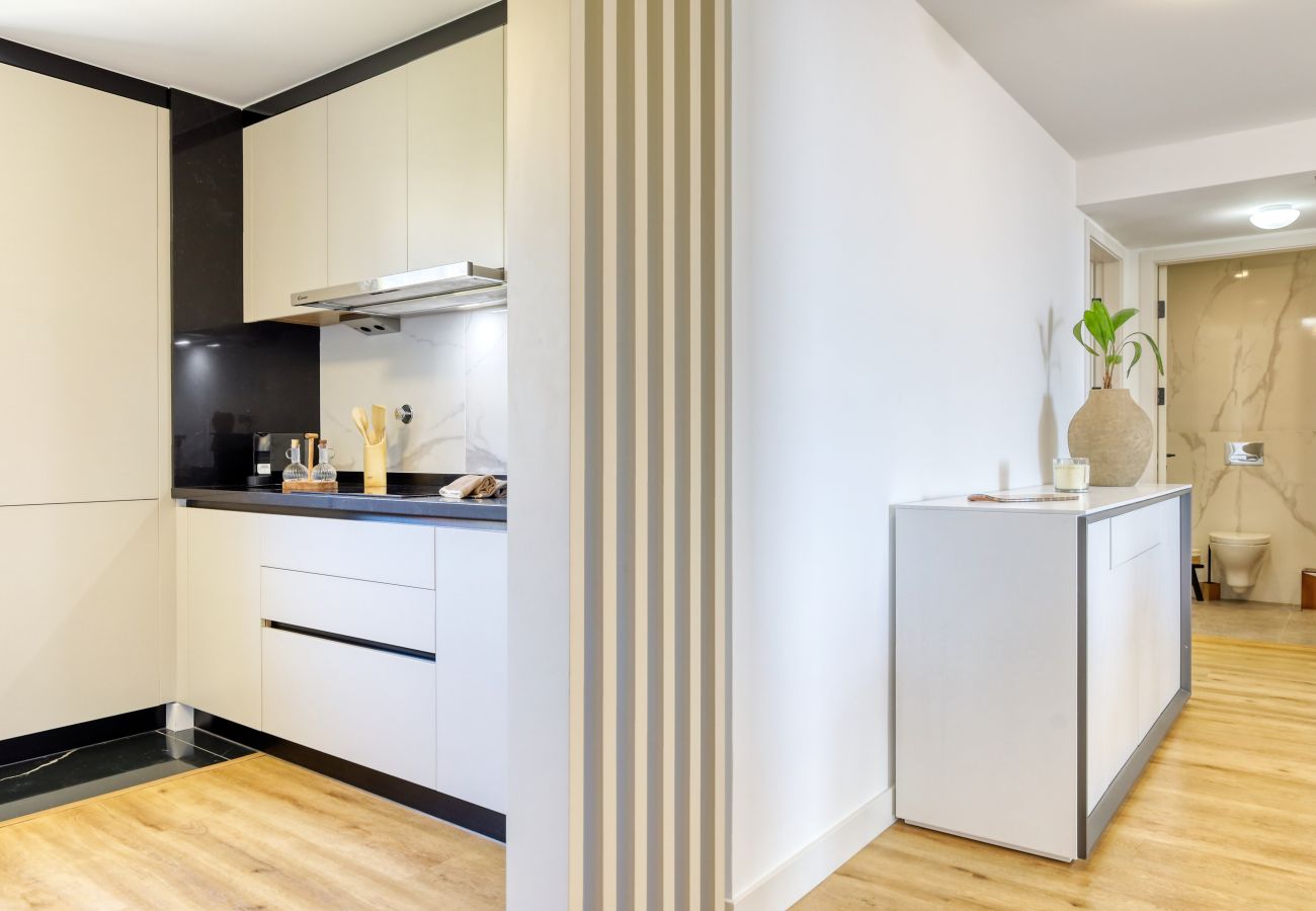 Apartamento en Funchal - The Place Funchal View, a Home in Madeira