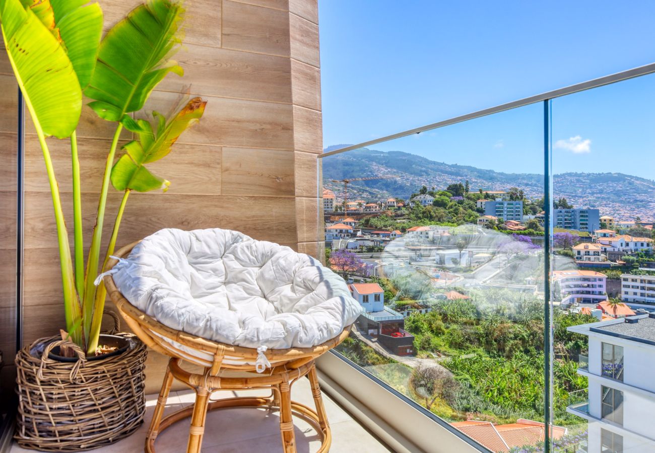 Apartamento en Funchal - The Place Funchal View, a Home in Madeira