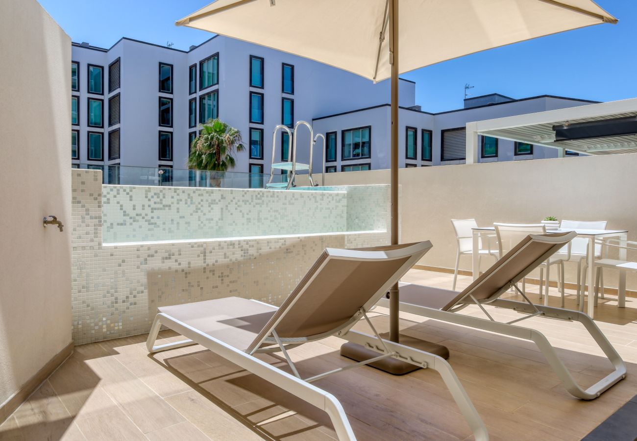 Apartamento en Funchal - Funchal Acqua Blue 3O, a Home in Madeira