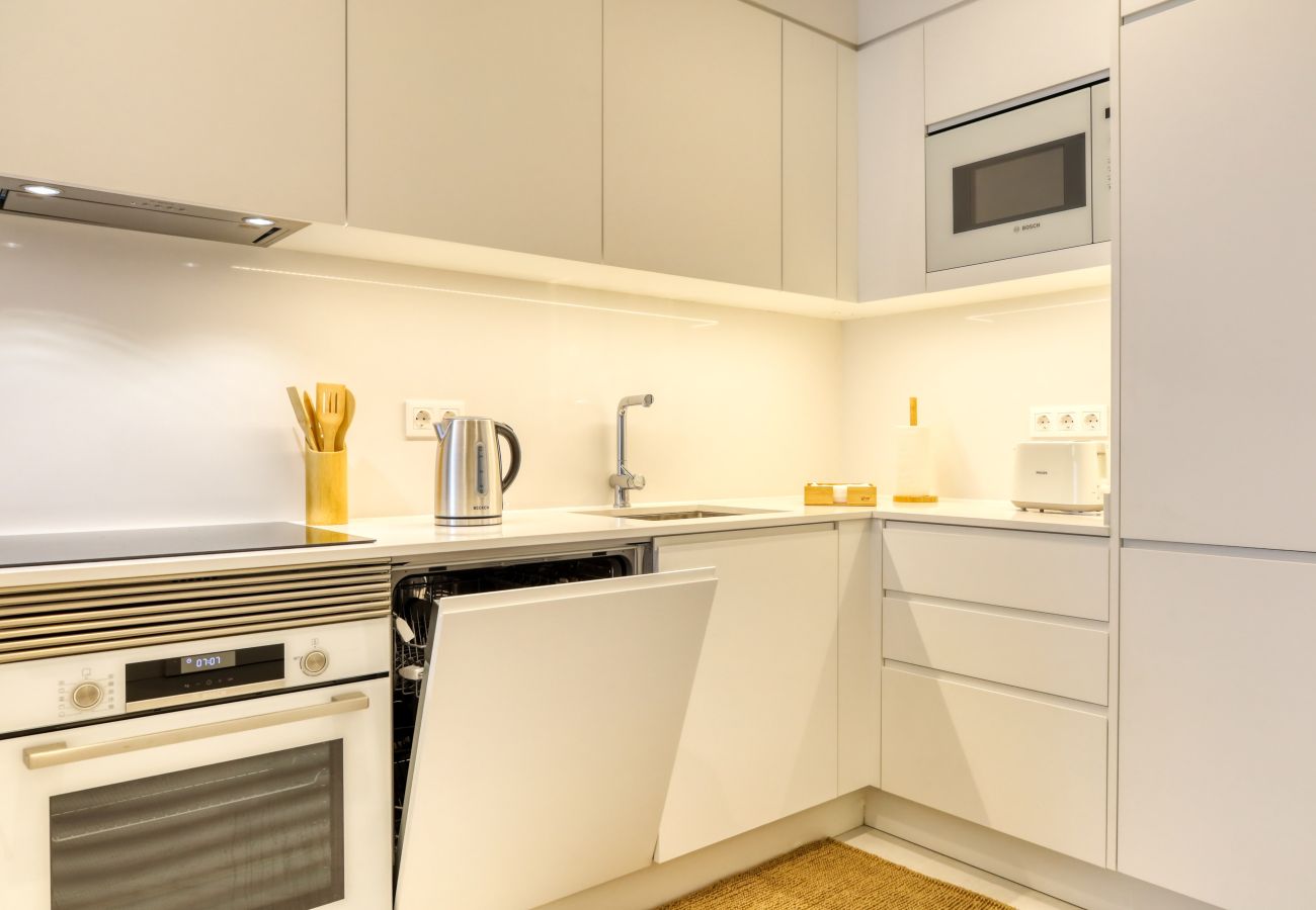 Apartamento en Funchal - Funchal Acqua Blue 3O, a Home in Madeira