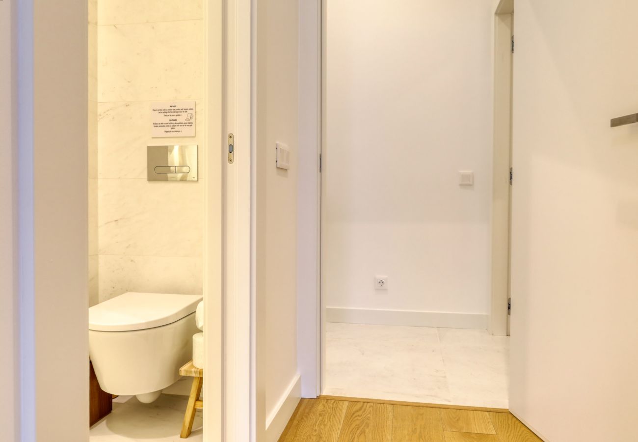 Apartamento en Funchal - Funchal Acqua Blue 3O, a Home in Madeira