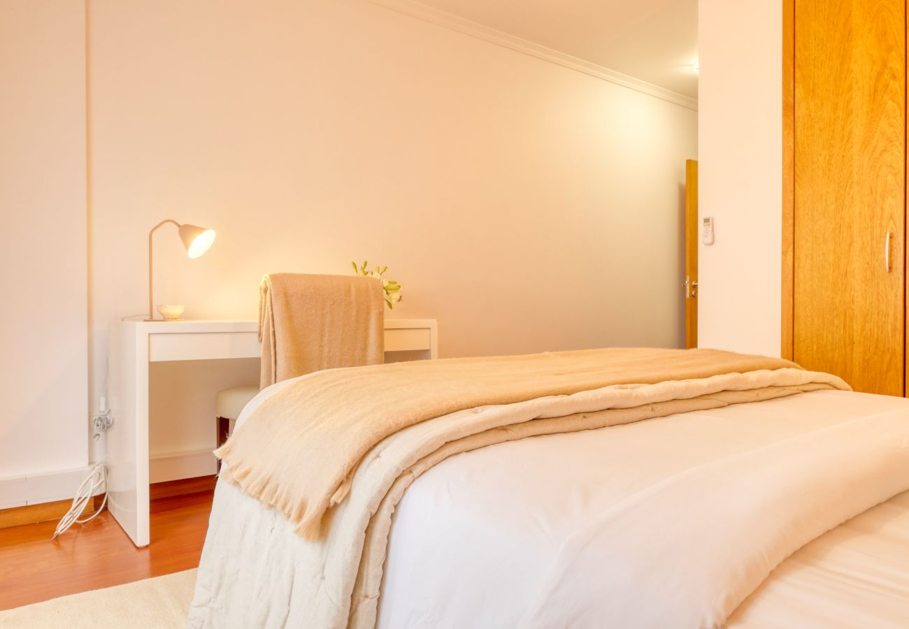 Apartamento en Ponta do Sol - Alziras Place, a Home in Madeira