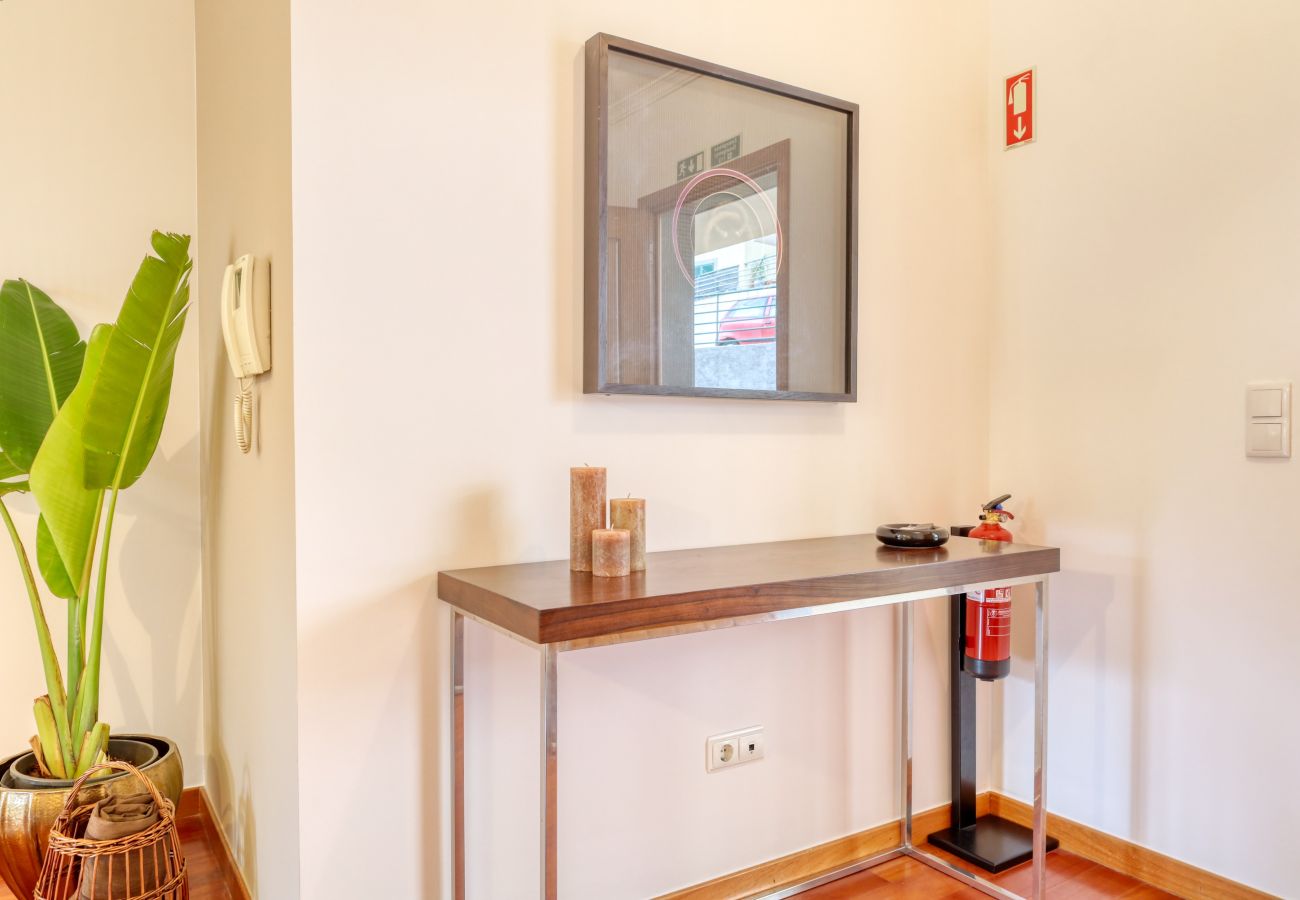 Apartamento en Ponta do Sol - Alziras Place, a Home in Madeira