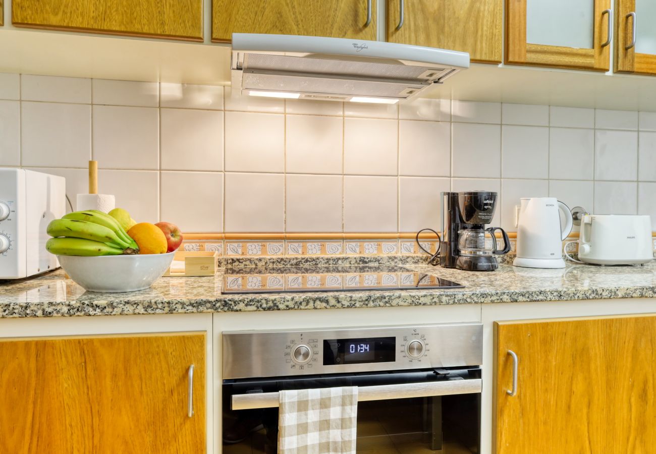 Apartamento en Ponta do Sol - Alziras Place, a Home in Madeira