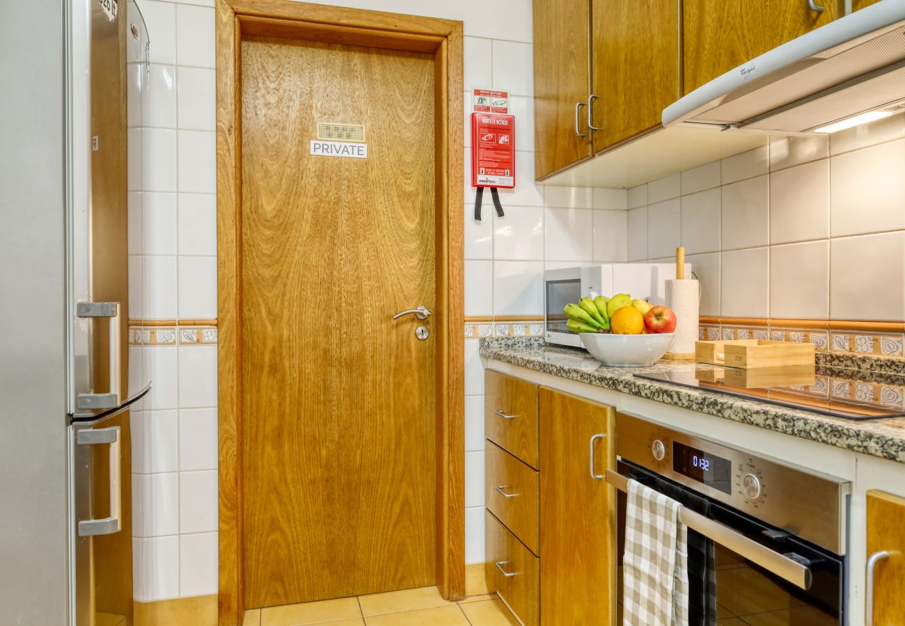 Apartamento en Ponta do Sol - Alziras Place, a Home in Madeira