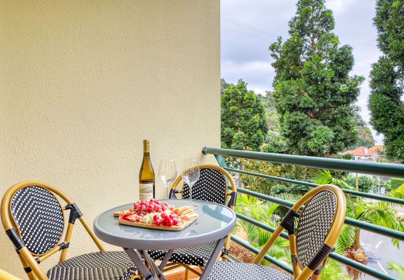 Apartamento en Ponta do Sol - Alziras Place, a Home in Madeira