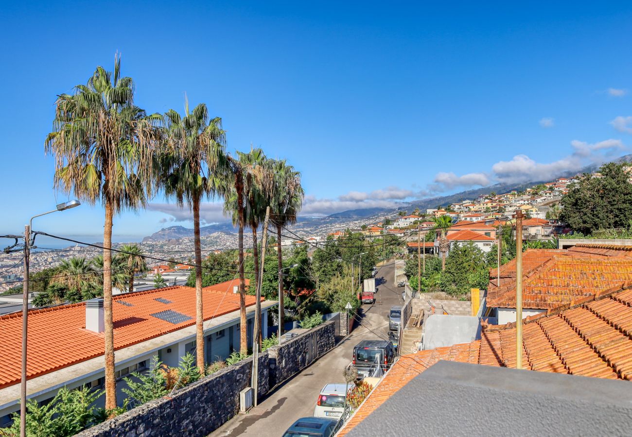 Casa en Funchal - Funchal Hills, a Home in Madeira
