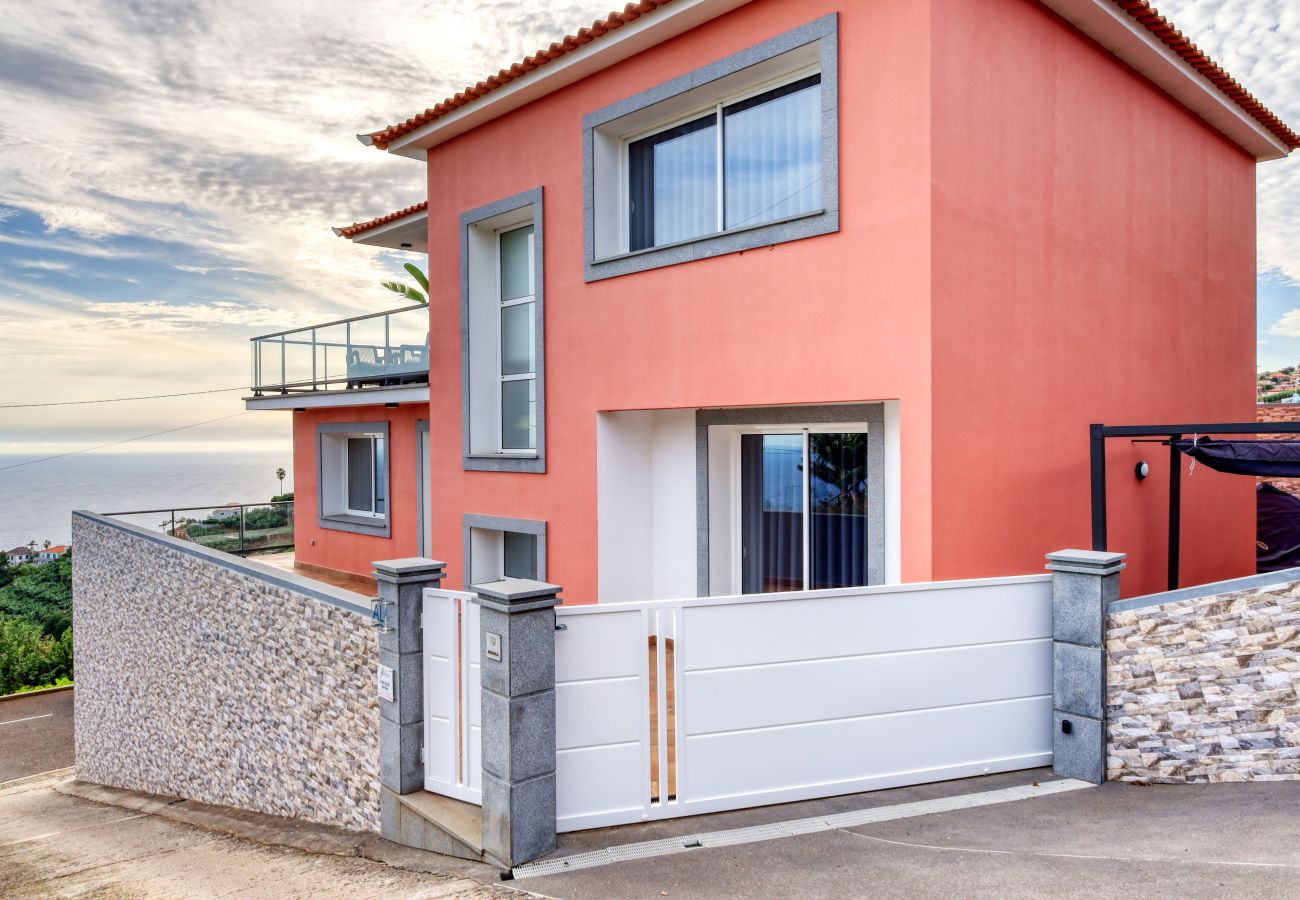 Casa en Ponta do Sol - Ponta do Sol Sea View, a Home in Madeira