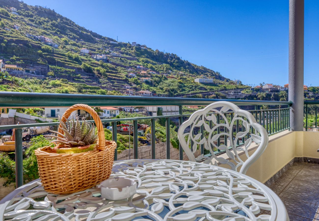 Apartamento en Tabua - Valley Nest, a Home in Madeira
