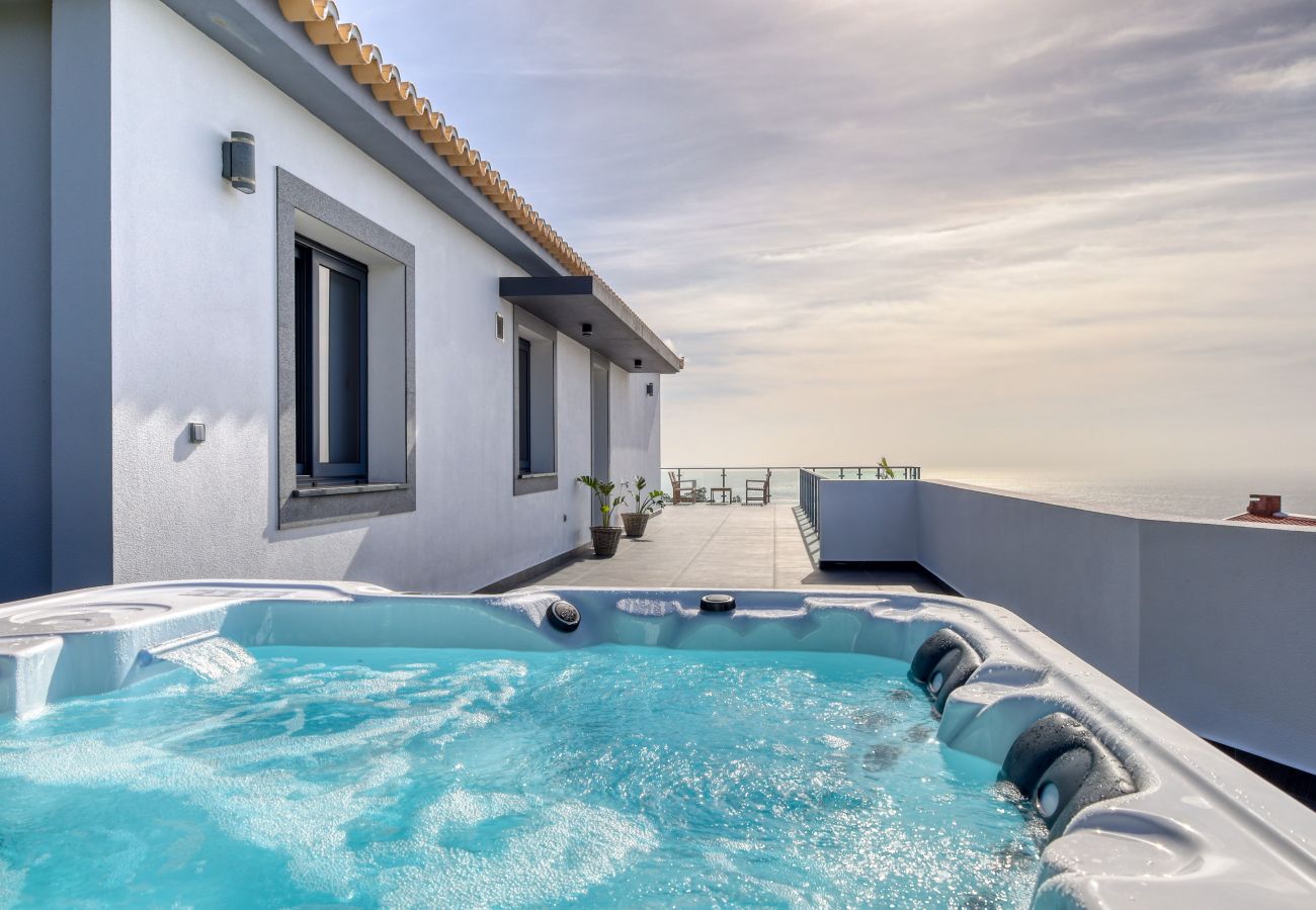 Apartamento en Ponta do Sol - Oasis do Sol, a Home in Madeira