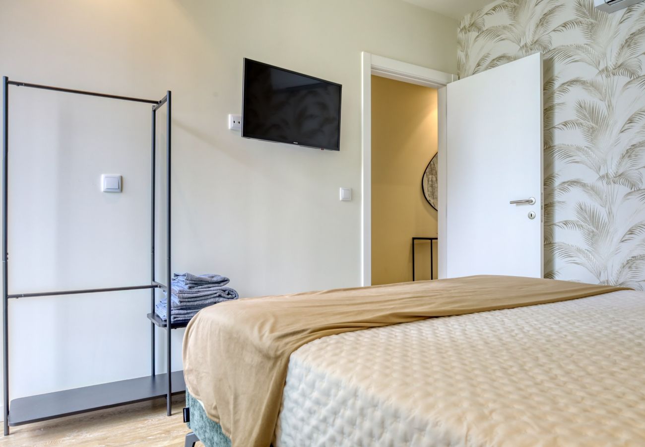 Apartamento en Funchal - Monumental 189 2E, a Home in Madeira