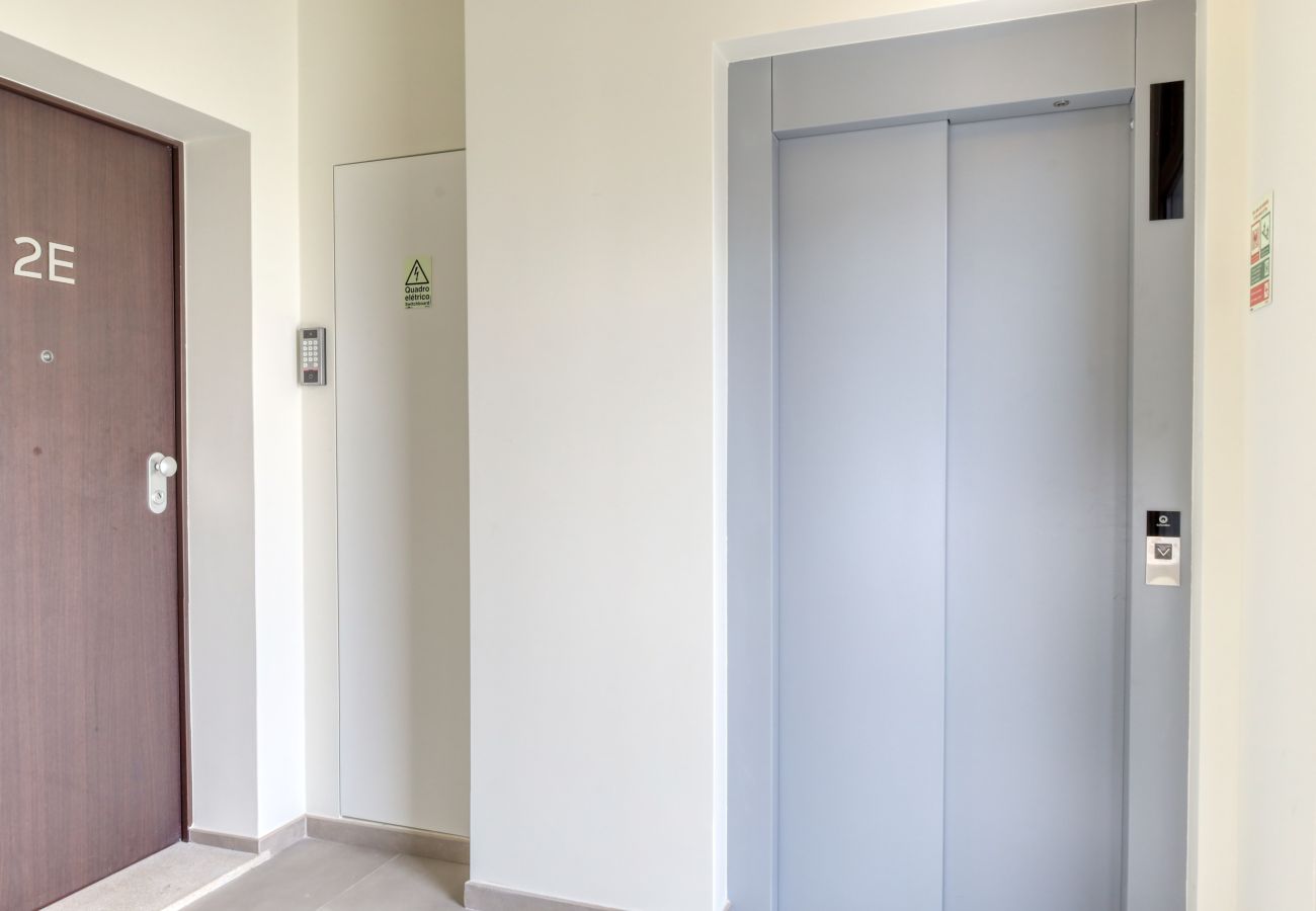 Apartamento en Funchal - Monumental 189 2E, a Home in Madeira