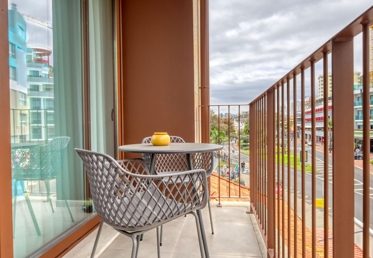 Apartamento en Funchal - Monumental 189 2E, a Home in Madeira