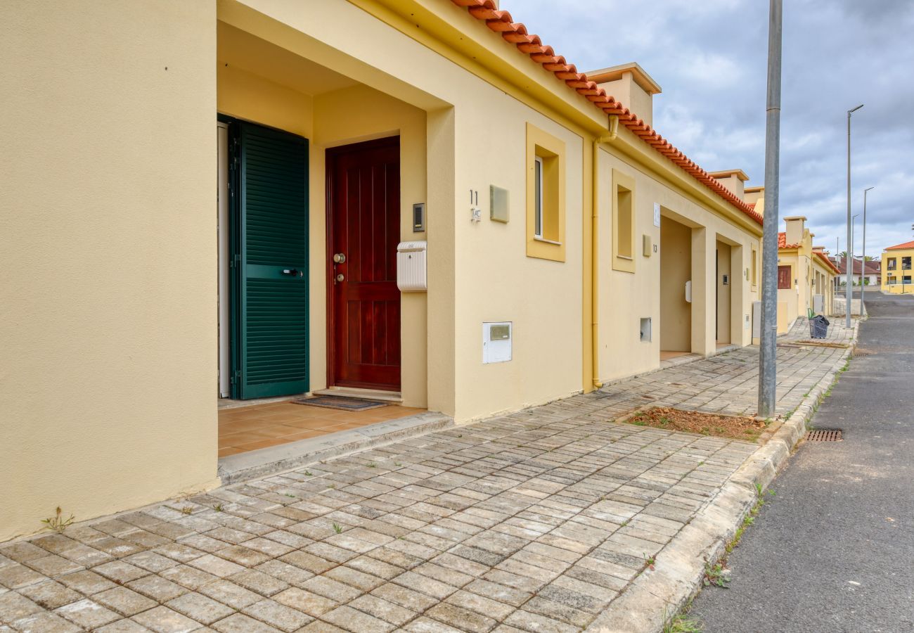 Apartamento en Porto Santo - Mar Azul, a Home in Madeira