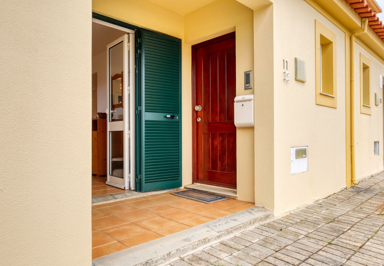 Apartamento en Porto Santo - Mar Azul, a Home in Madeira