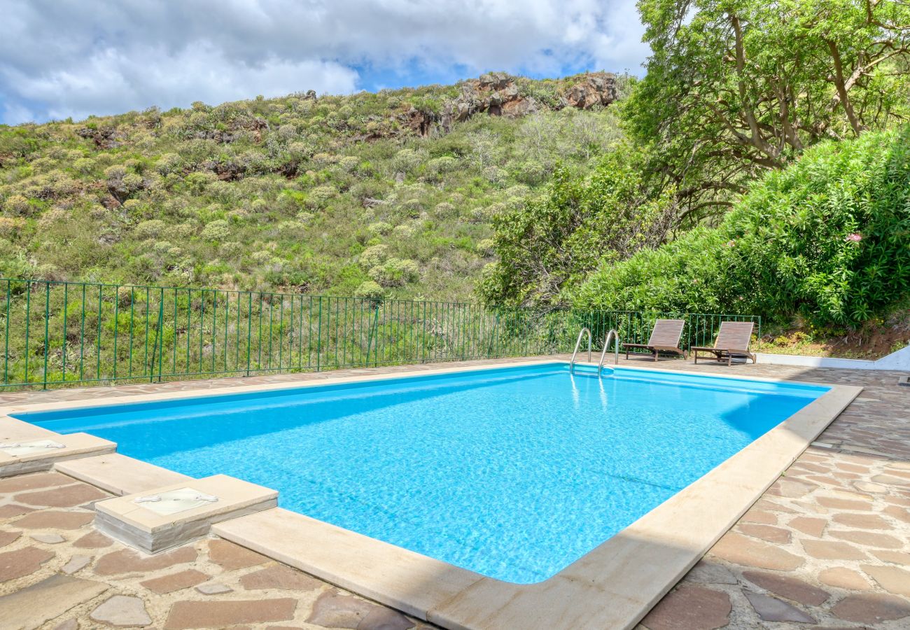Apartamento en Santa Cruz - Verde Água Garajau, a Home in Madeira
