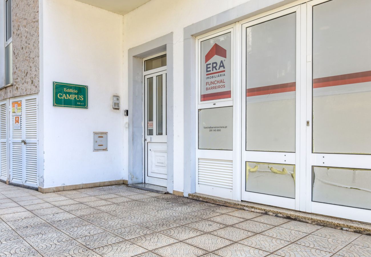 Apartamento en Funchal - Funchal Infinity, a Home in Madeira