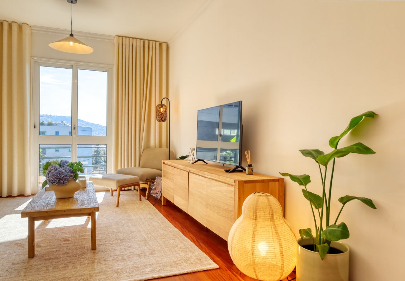 Apartamento en Funchal - Funchal Infinity, a Home in Madeira