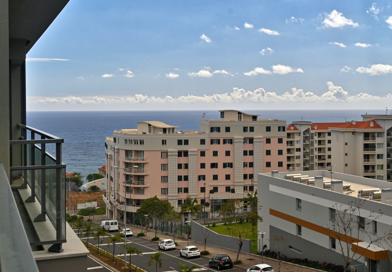 Apartamento en Funchal - Casa da Julia e Alice, a Home in Madeira