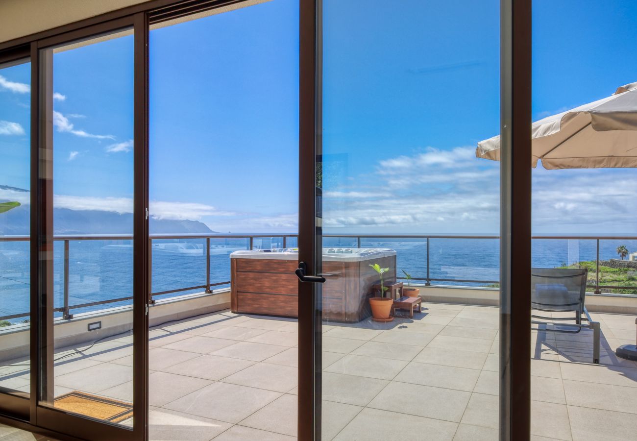 Apartamento en São Vicente - Casa da Mercês Ⅰ, a Home in Madeira