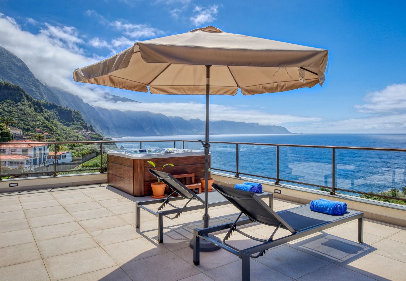Apartamento en São Vicente - Casa da Mercês Ⅰ, a Home in Madeira
