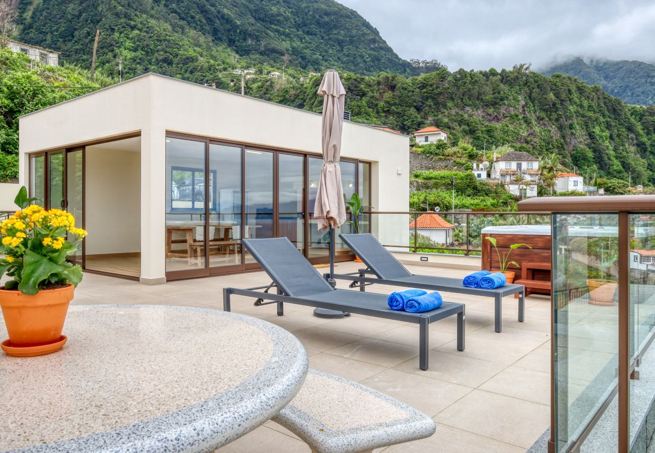 Apartamento en São Vicente - Casa da Mercês Ⅰ, a Home in Madeira
