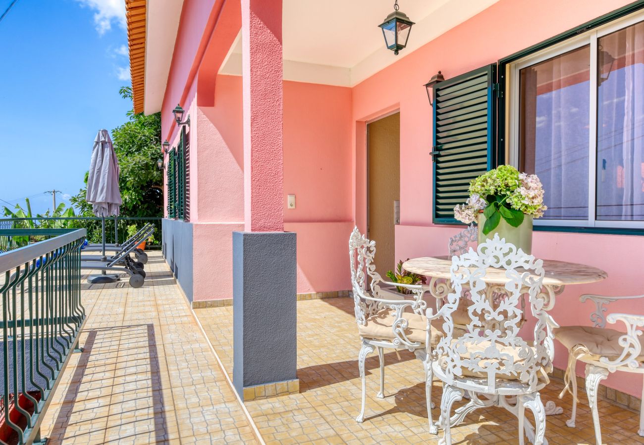 Apartamento en Ponta do Sol - Sunrise House, a Home in Madeira