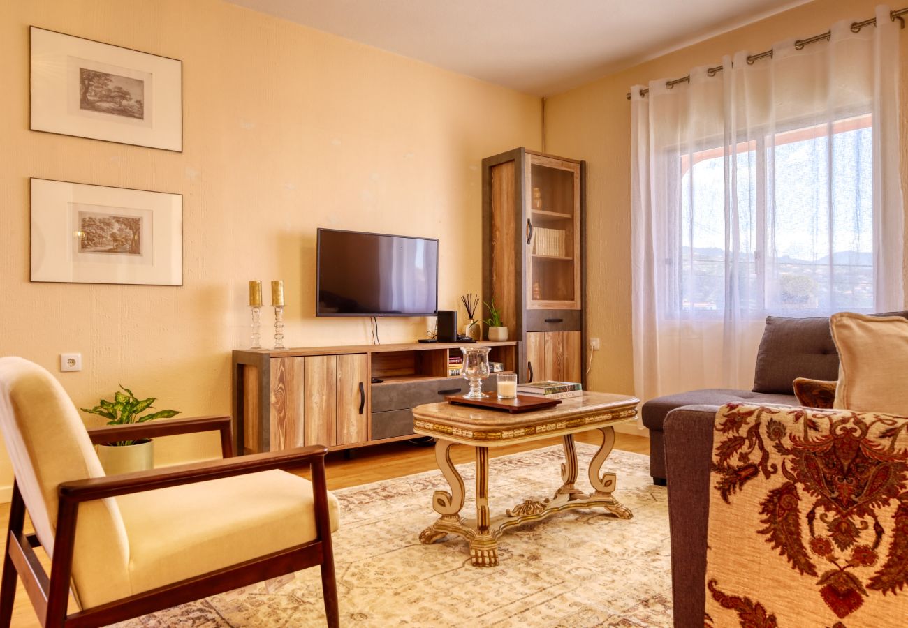 Apartamento en Ponta do Sol - Sunrise House, a Home in Madeira