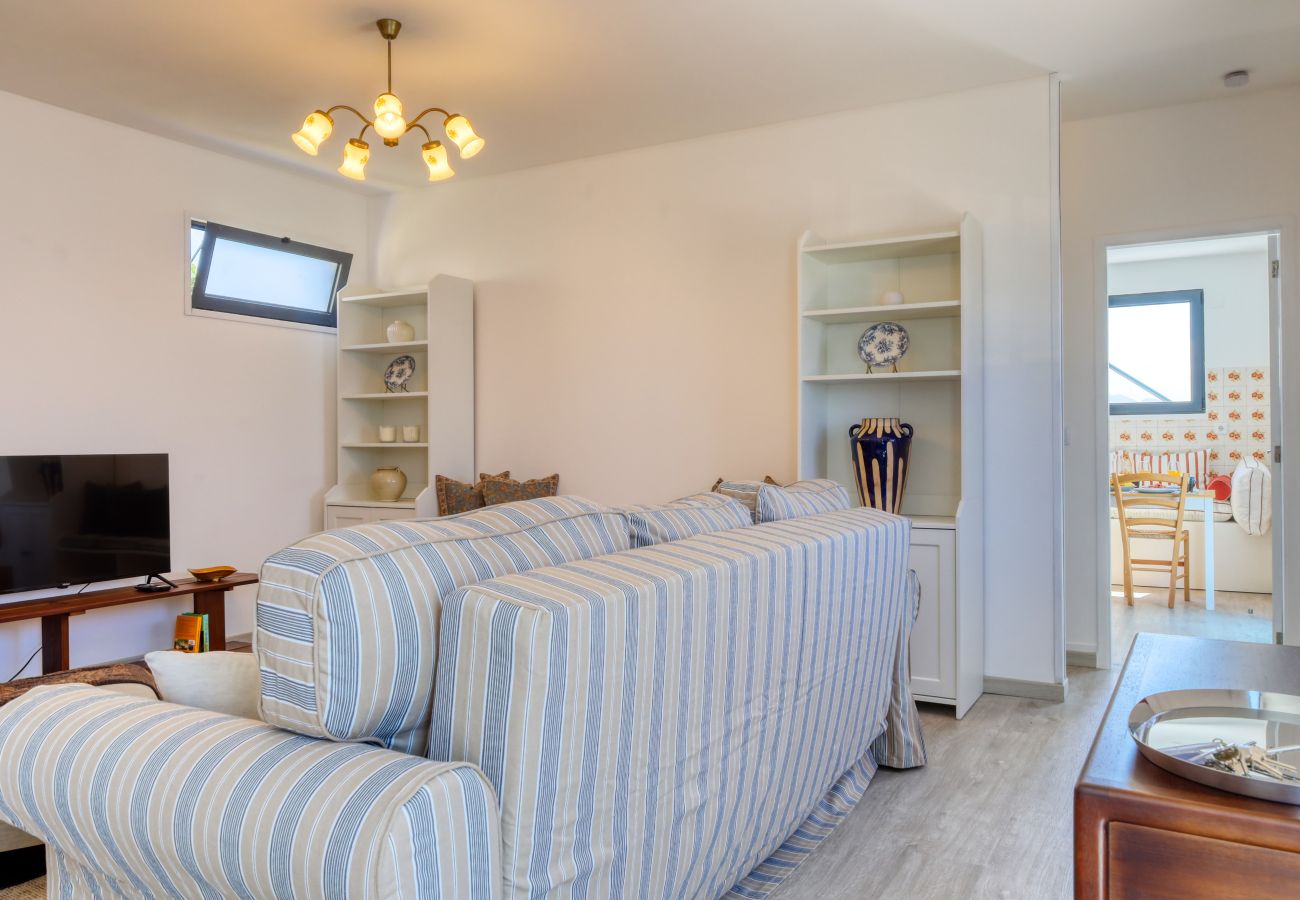 Casa en Ponta do Sol - Blue House, a Home in Madeira
