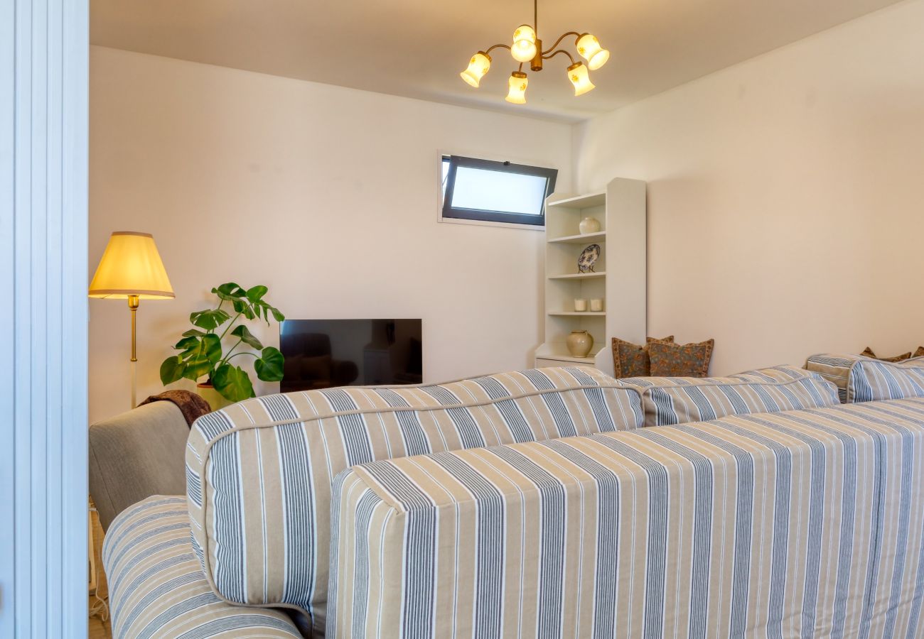 Casa en Ponta do Sol - Blue House, a Home in Madeira
